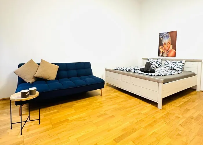 Comfy 1Br Apt For 4, 10Min Transport To Stadthalle