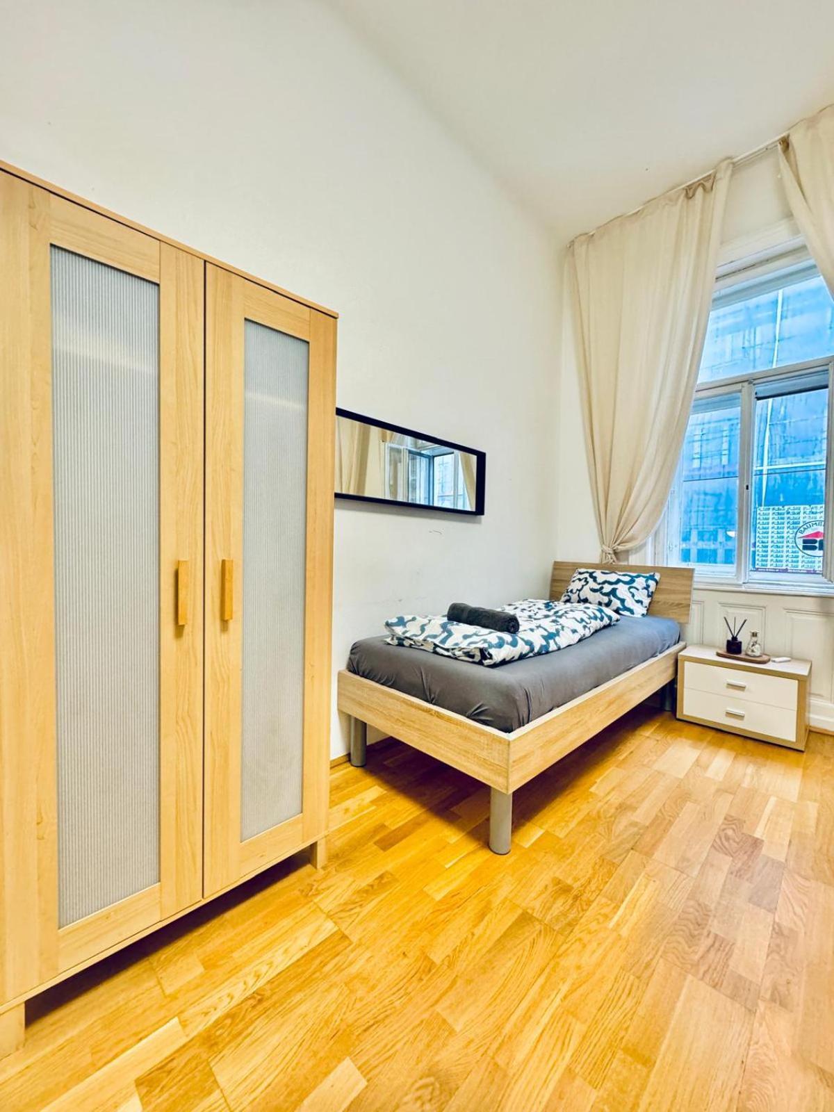 Comfy 1br For 4, 10min Transport To Stadthalle * Wien